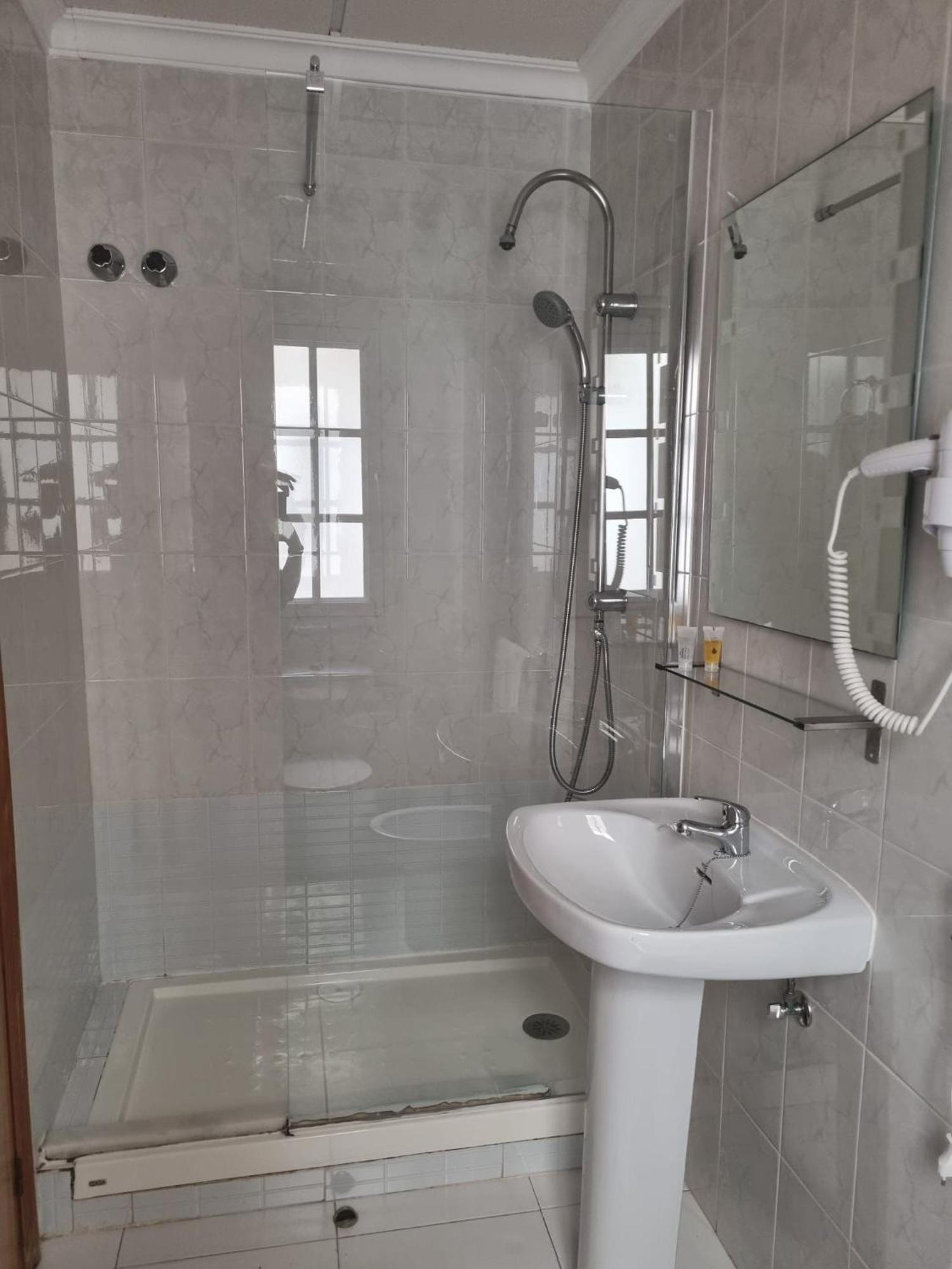 ויאריקוס Hostal Calaverde מראה חיצוני תמונה
